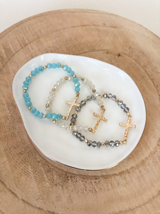 Faithful Cross Beaded Bracelet